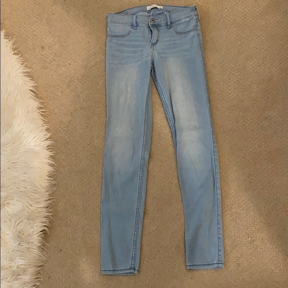 Abercrombie kids, light washed jagging